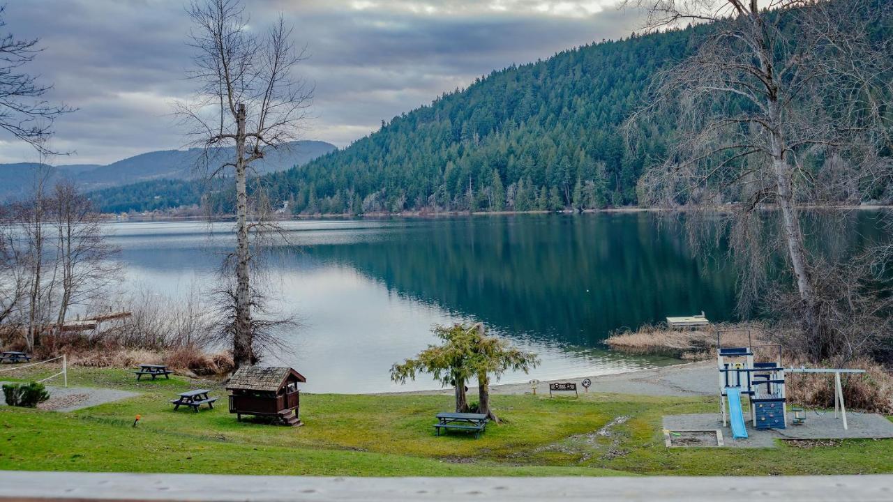 Green Acres Lakeside Resort Salt Spring Island Ganges Exteriér fotografie