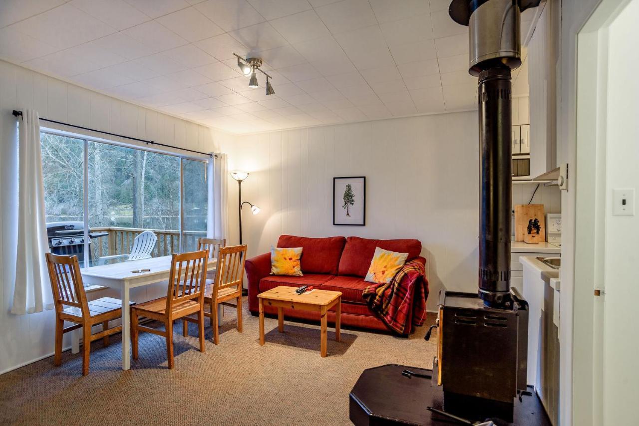 Green Acres Lakeside Resort Salt Spring Island Ganges Exteriér fotografie
