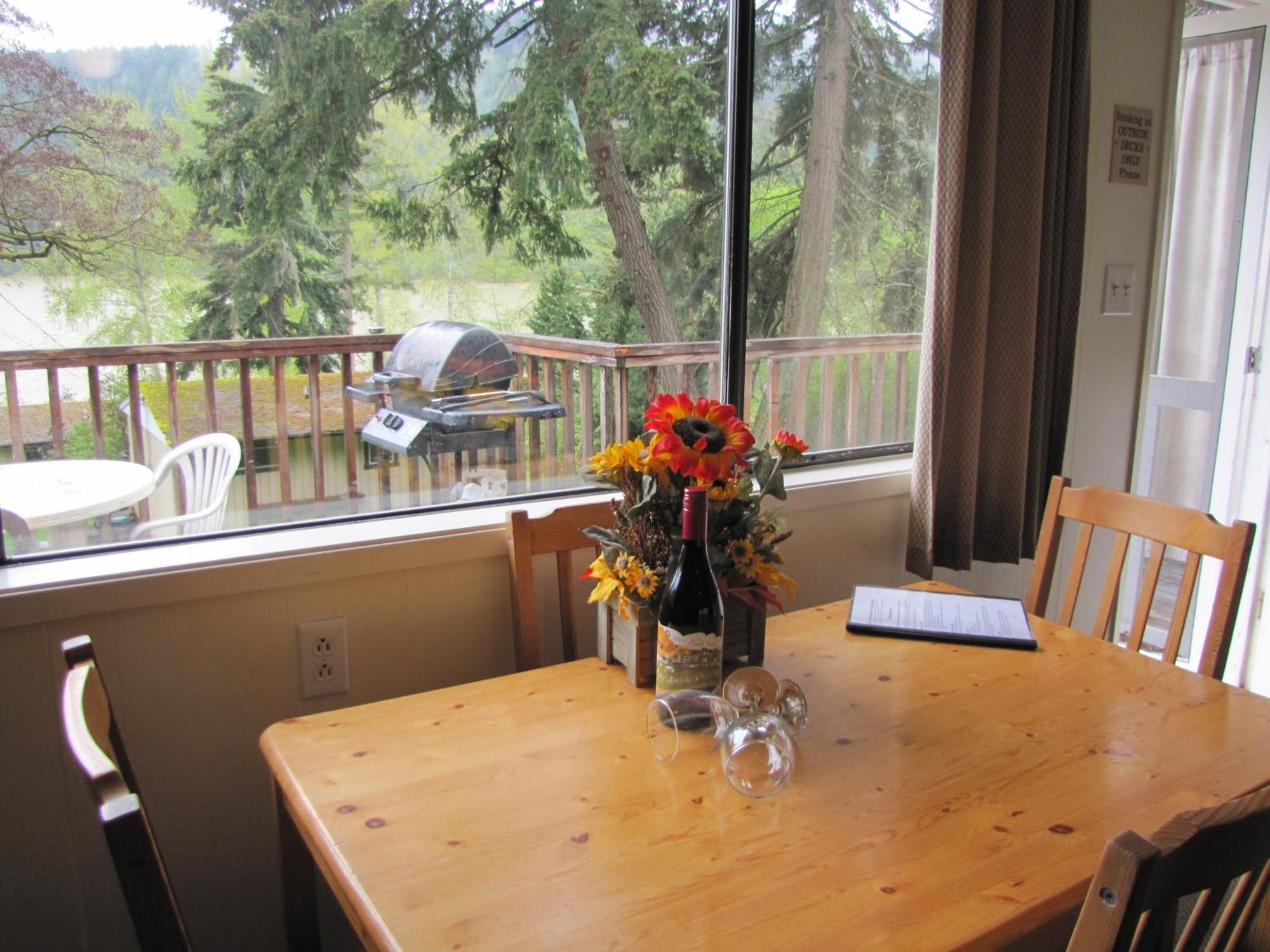 Green Acres Lakeside Resort Salt Spring Island Ganges Exteriér fotografie